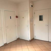 Location salle toilettes img-0856