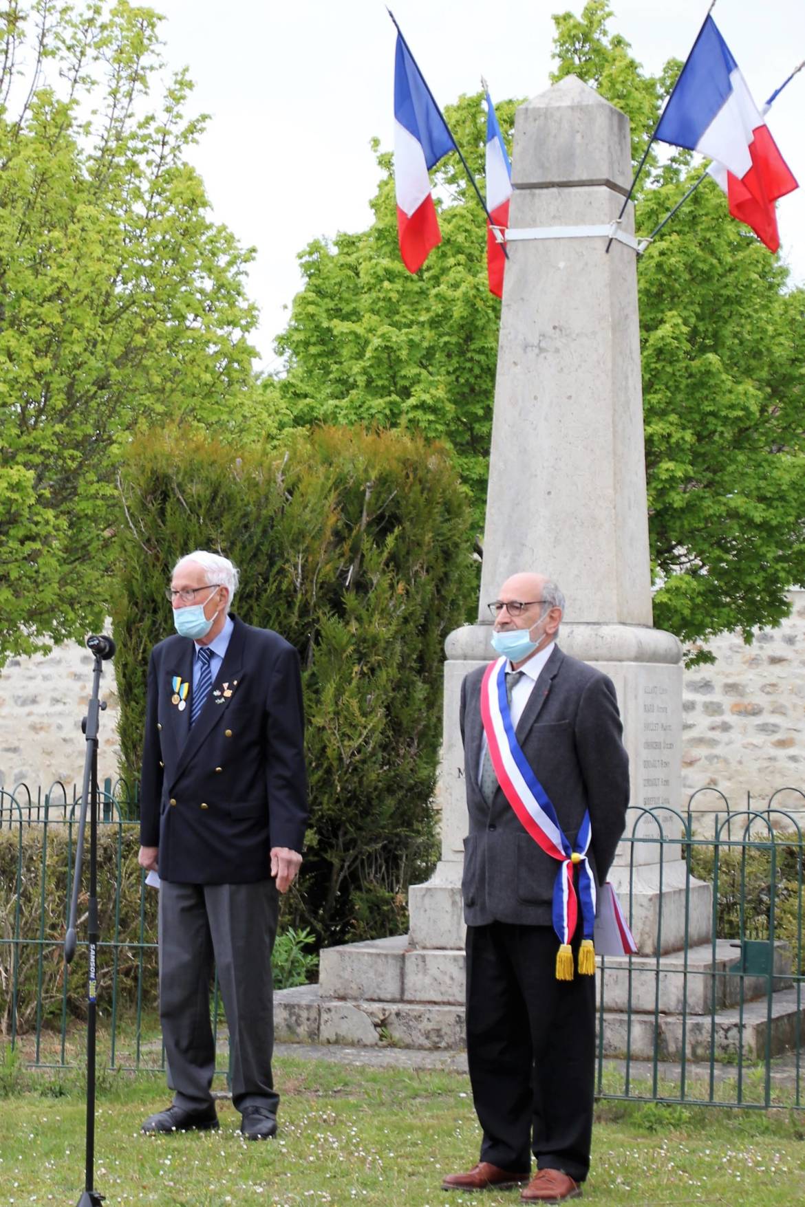 8-mai-Maire-et-Pdt-AC-scaled.jpg