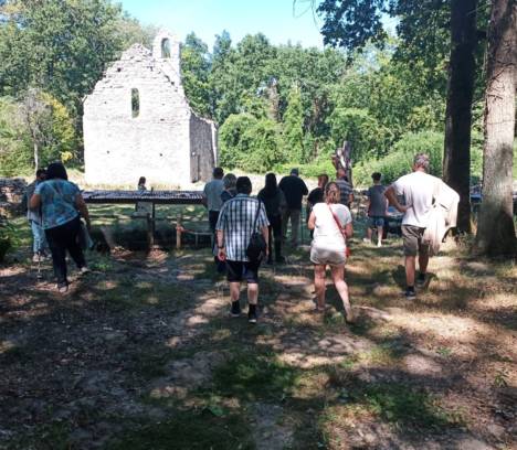 Mise en valeur du site archéologique de la chapelle de Fourches