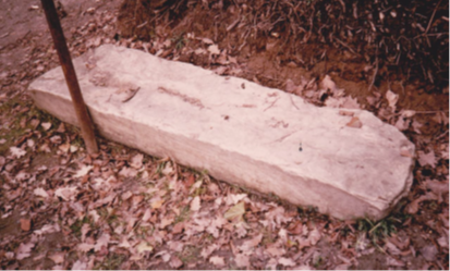 2022-10-Pierre-tombale-DT3.png