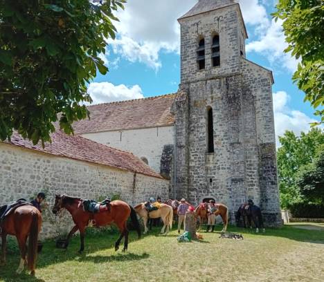 Le tour de l’Ile-de-France à cheval passe au Vaudoué